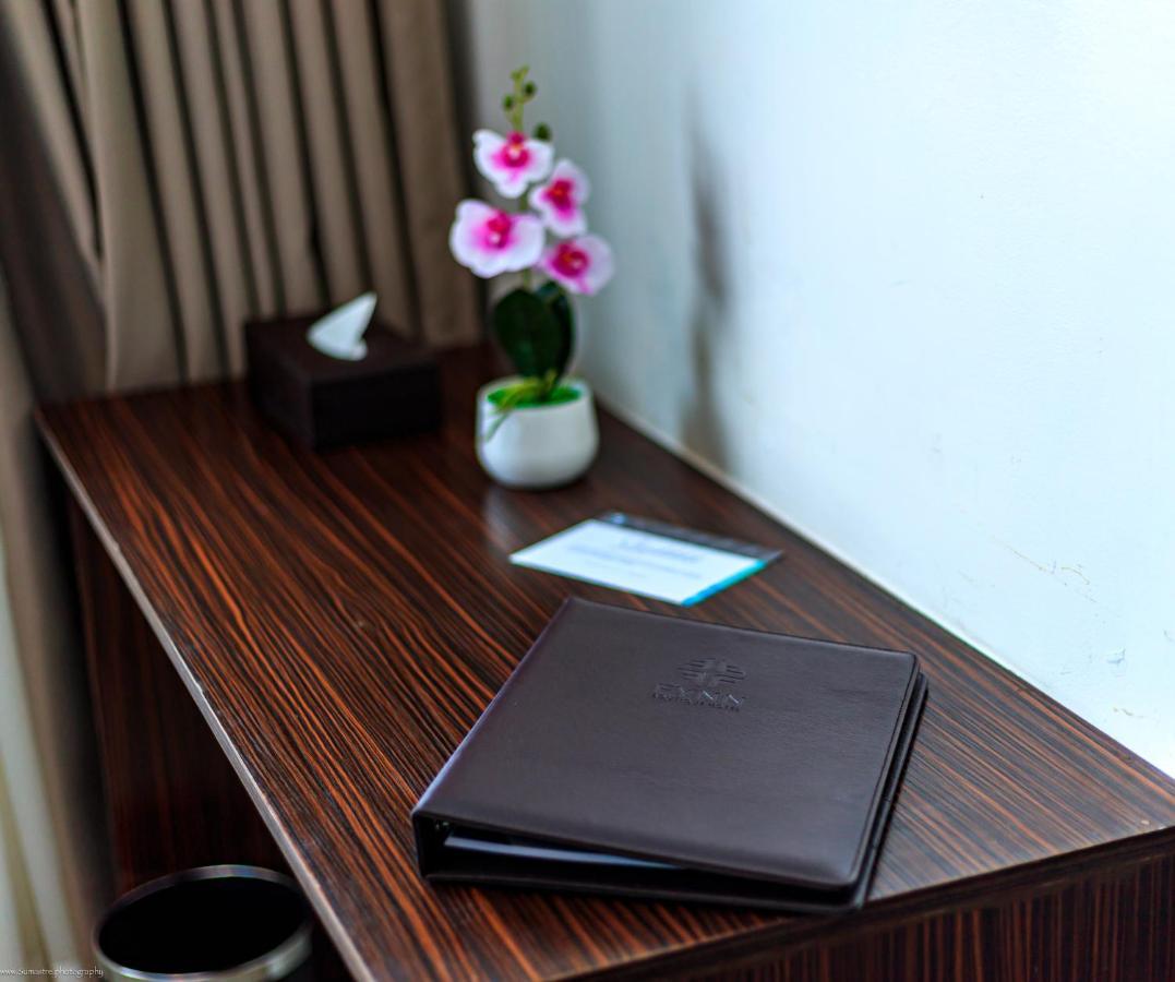 Fynn Boutique Hotel Bacoor Bagian luar foto