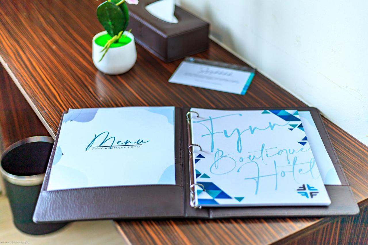 Fynn Boutique Hotel Bacoor Bagian luar foto