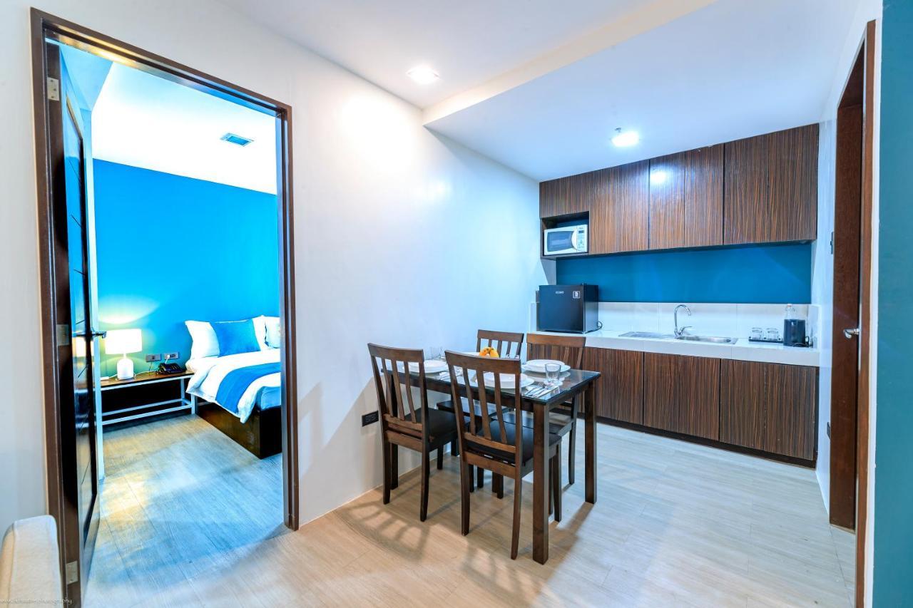 Fynn Boutique Hotel Bacoor Bagian luar foto