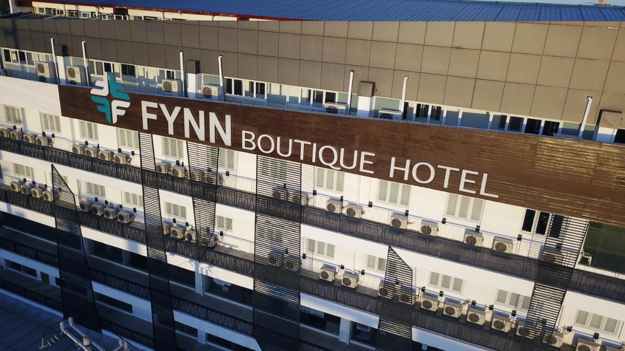 Fynn Boutique Hotel Bacoor Bagian luar foto