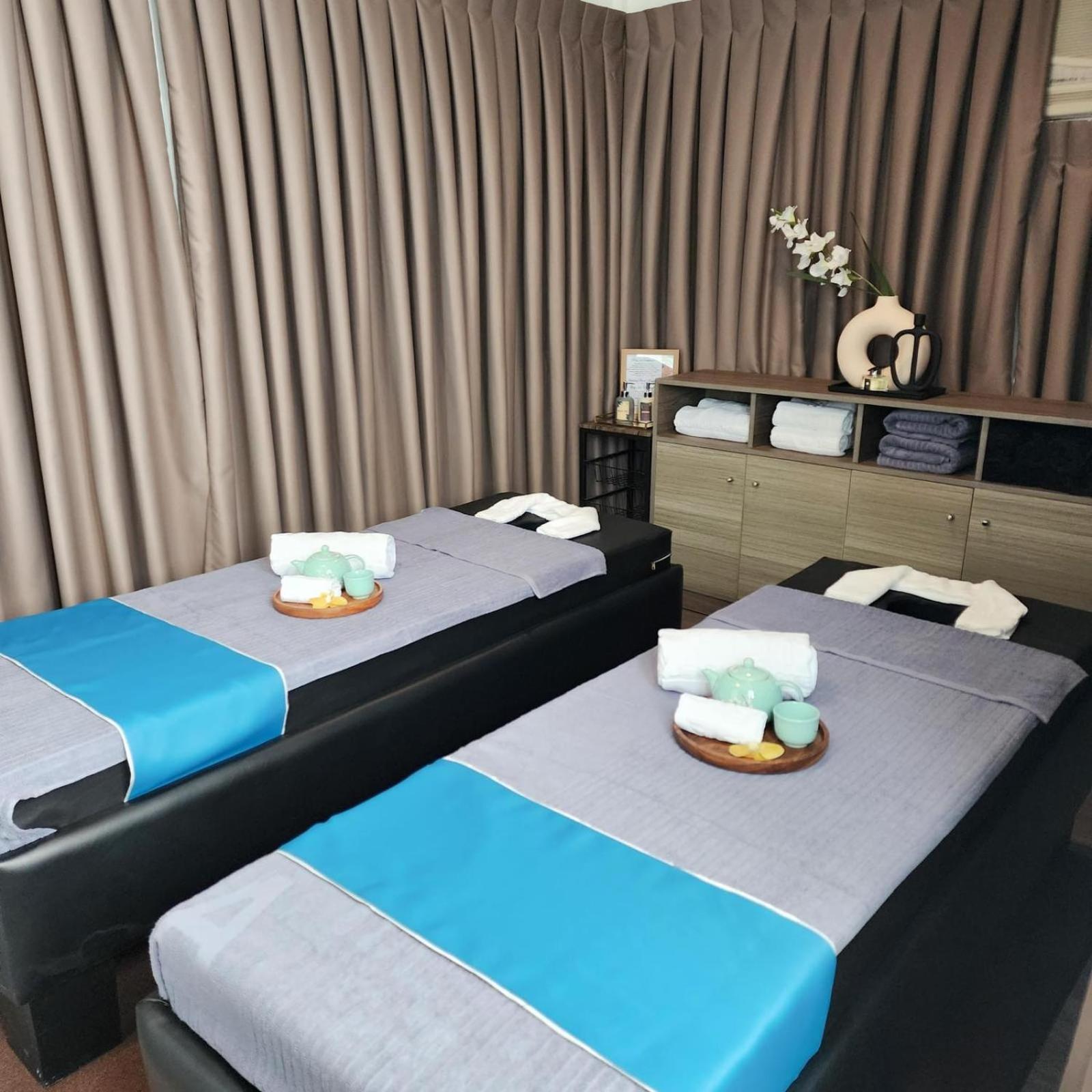 Fynn Boutique Hotel Bacoor Bagian luar foto